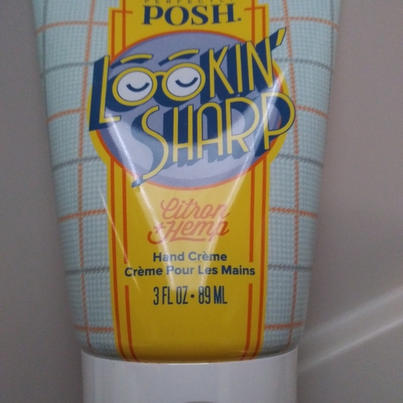 New Sealed Perfectly Posh BFYHC Lookin Sharp - Picture 1 of 1